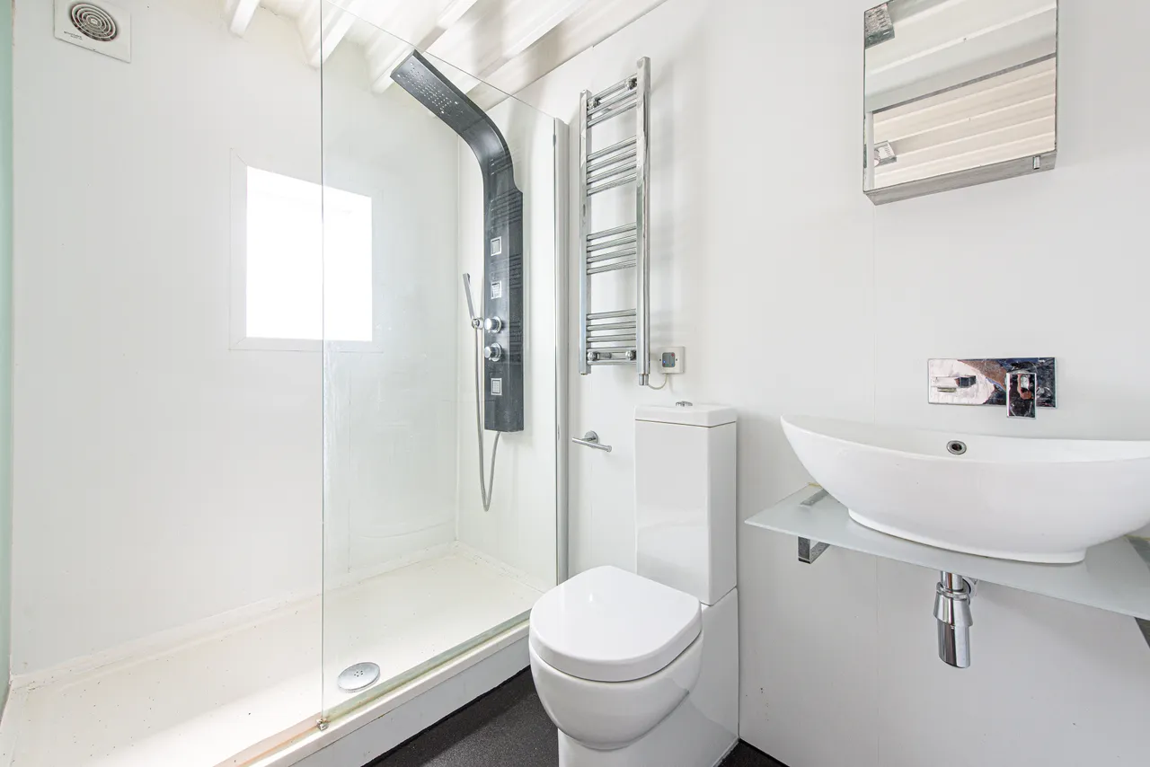Flat 7, 1 Scout Way, LONDON, photo 5