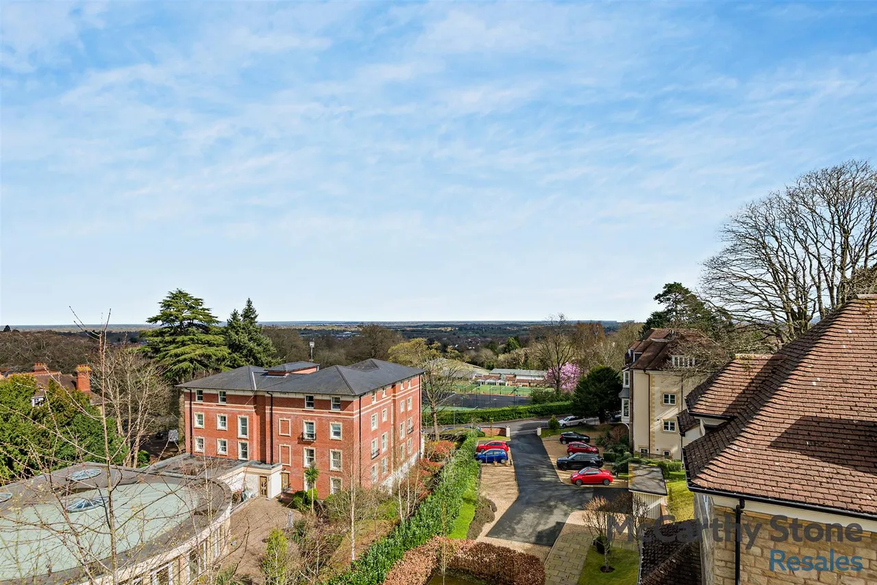 Victoria Road, Malvern, WR14, photo 15