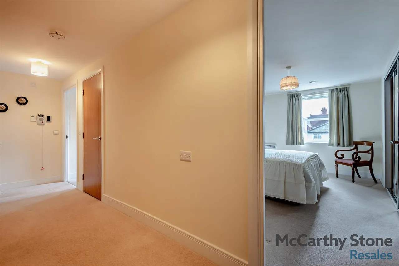 Victoria Road, Malvern, WR14, photo 14