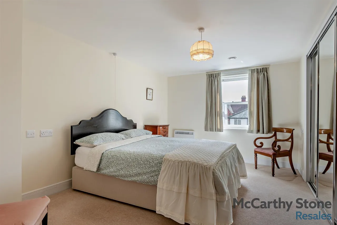 Victoria Road, Malvern, WR14, photo 10