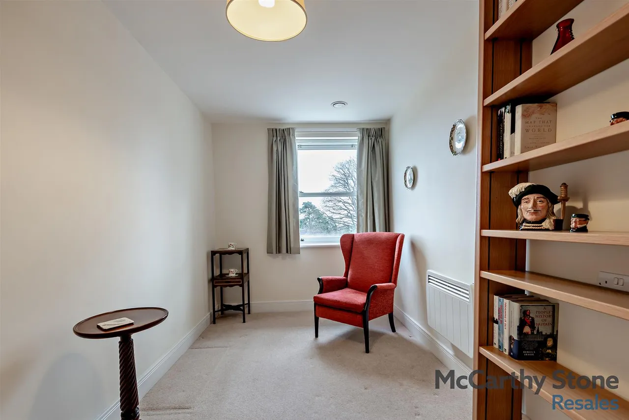 Victoria Road, Malvern, WR14, photo 8