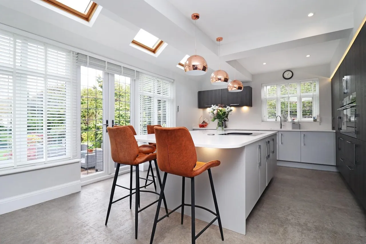 Woodhead Road, Hale, Cheshire WA15 9LD, photo 13