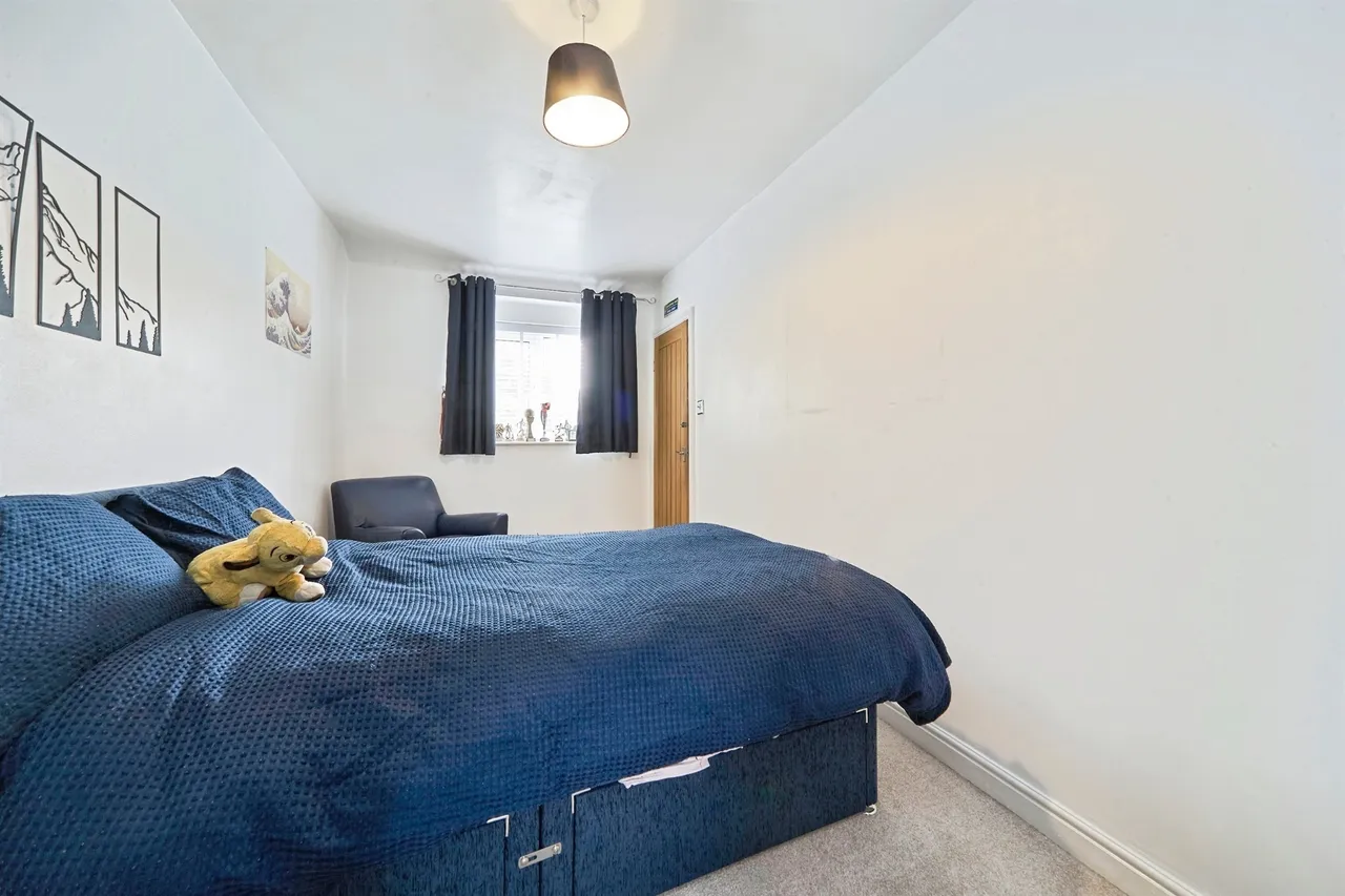 Moss Row, Wilsden, BD15, photo 15