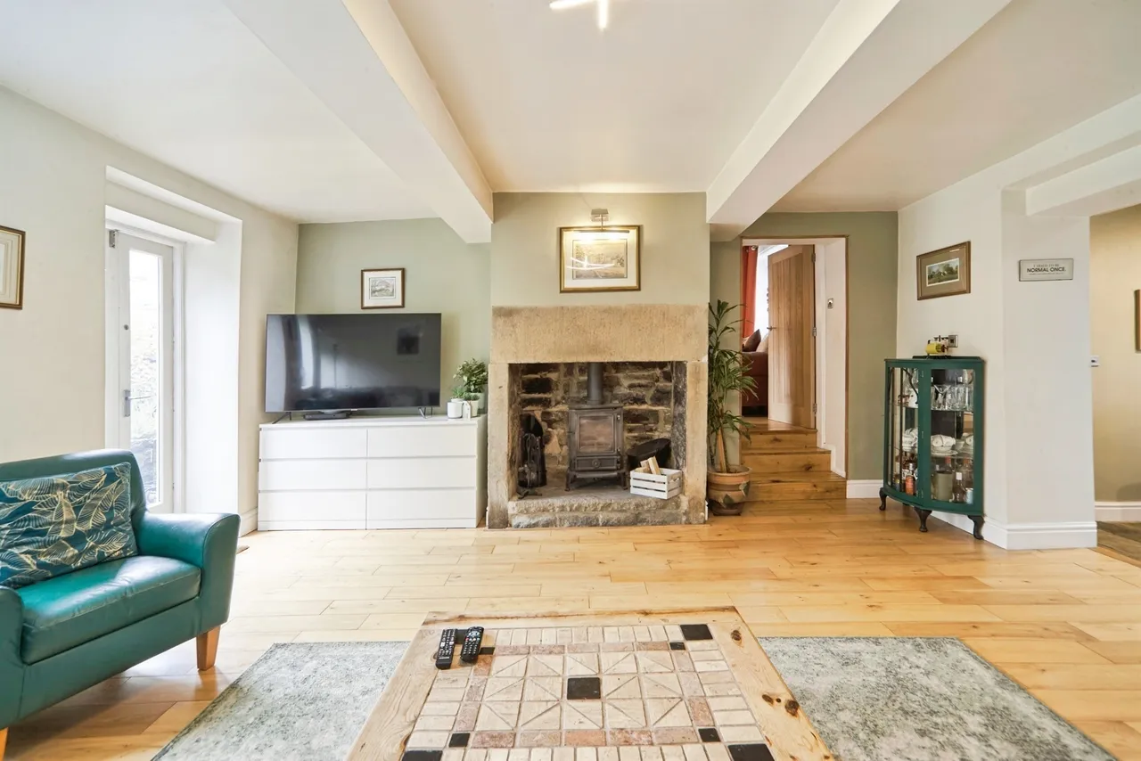 Moss Row, Wilsden, BD15, photo 8