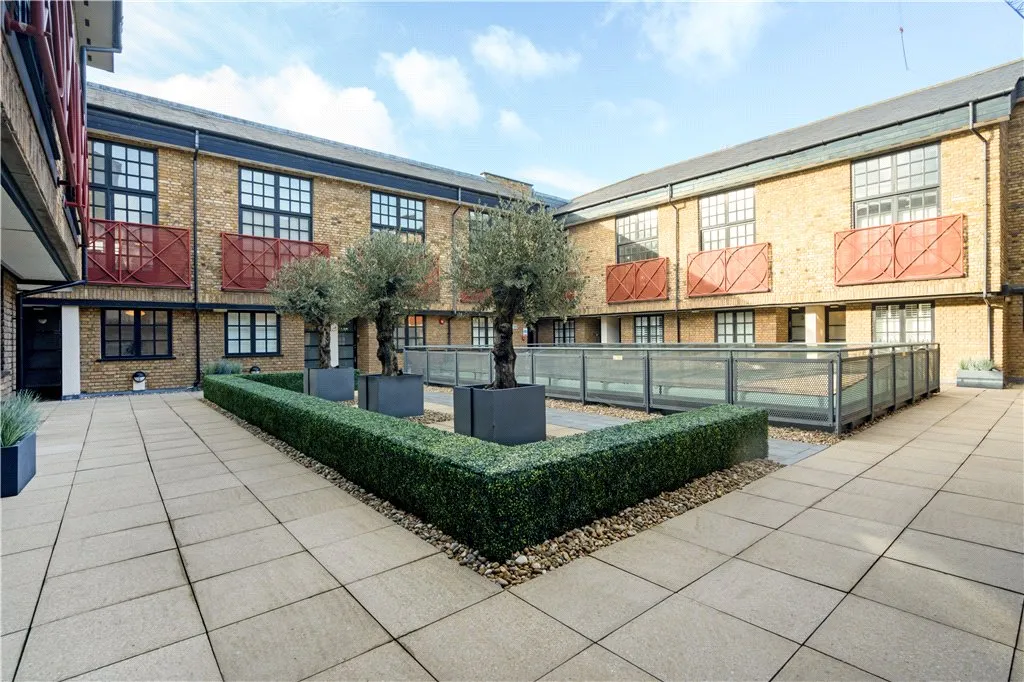 Gainsford Street, London, SE1, photo 27