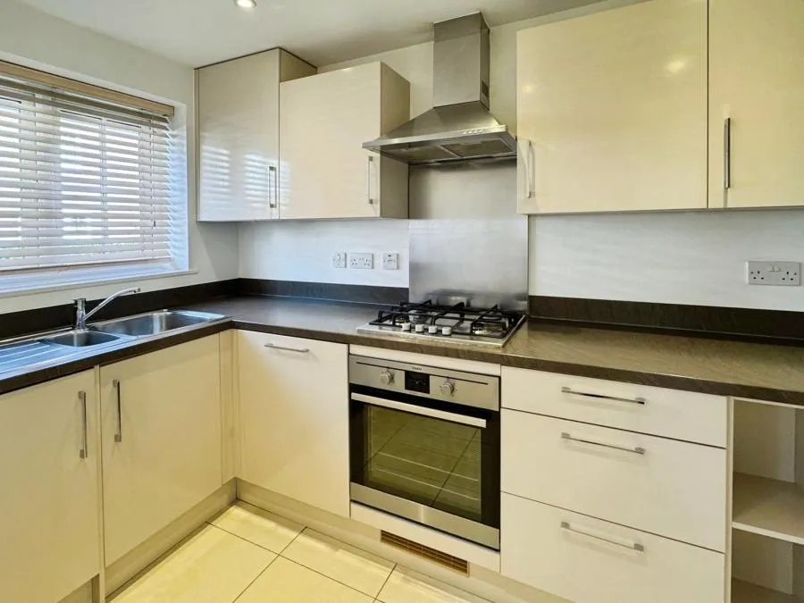 Addington Gardens, Woodley, RG5, photo 3