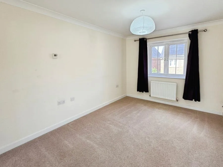 Addington Gardens, Woodley, RG5, photo 6