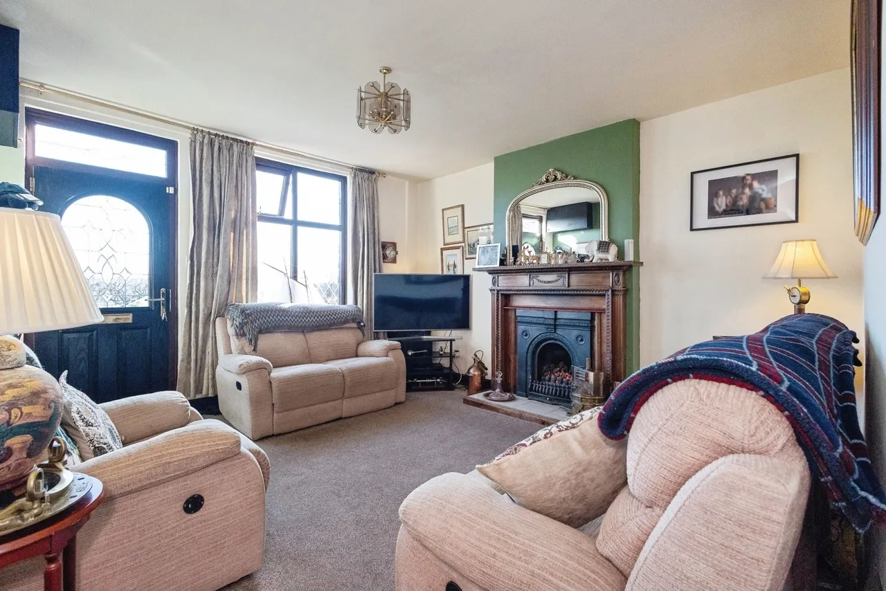 Dean Terrace, Parkbridge, Ashton-Under-Lyne, Greater Manchester, OL6, photo 4