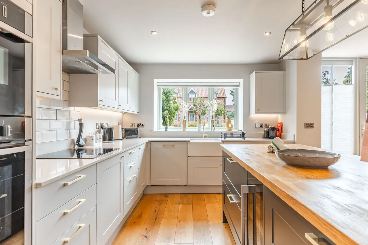 Beautiful Three Bedroom Home in Branc, photo 5
