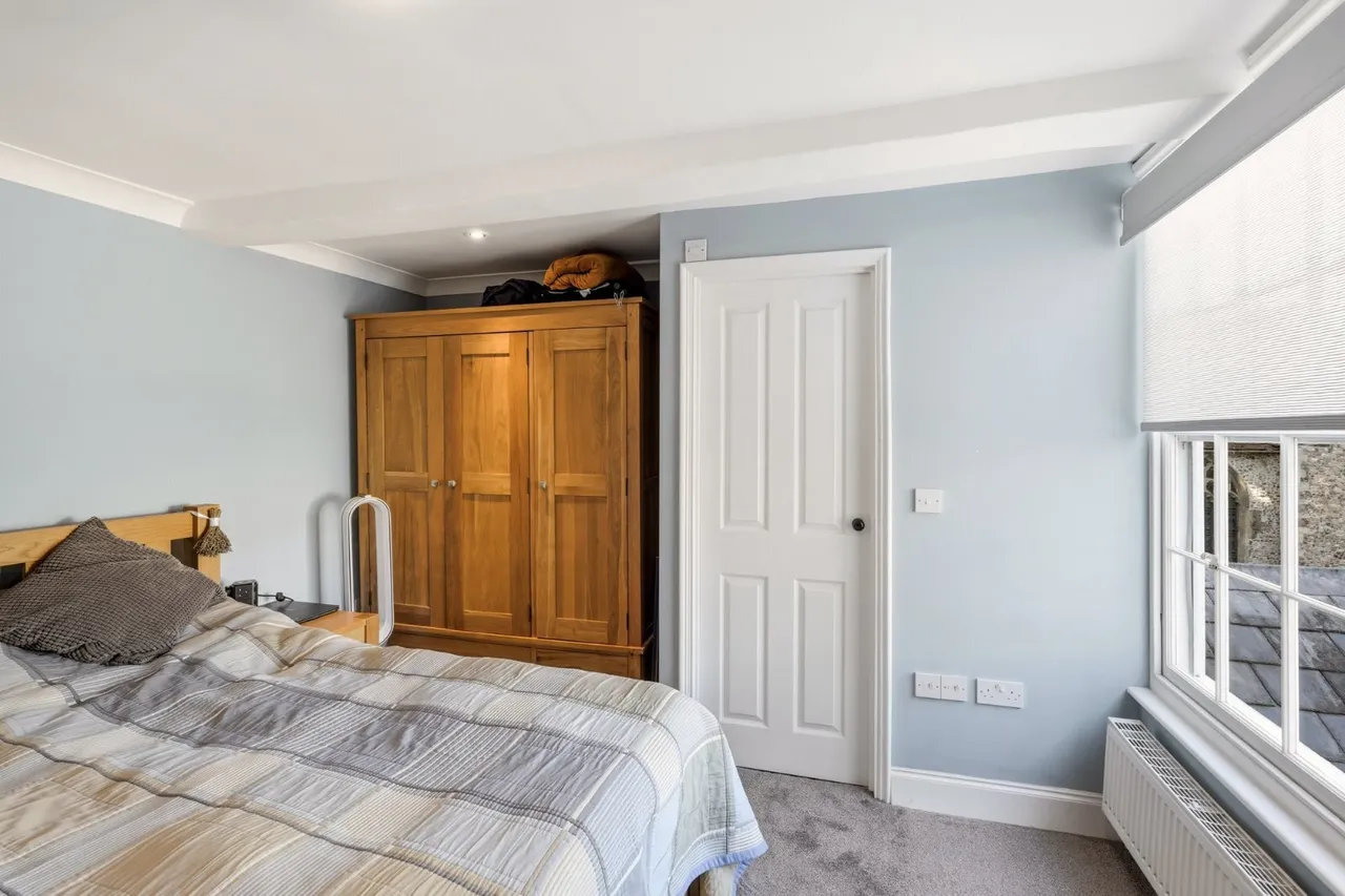 West Stockwell Street, Dutch Quarter, CO1, photo 24