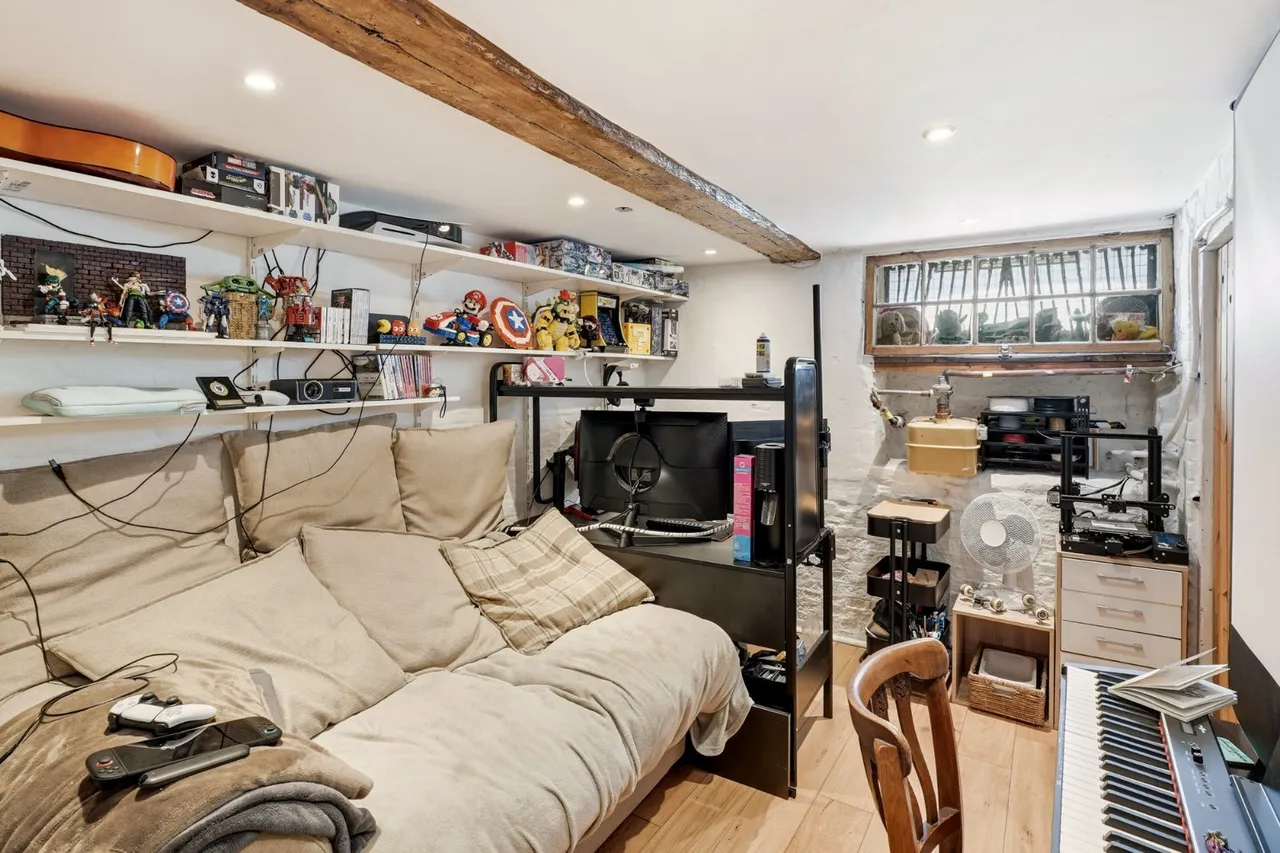 West Stockwell Street, Dutch Quarter, CO1, photo 13