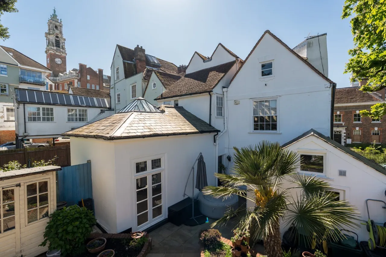 West Stockwell Street, Dutch Quarter, CO1, photo 30