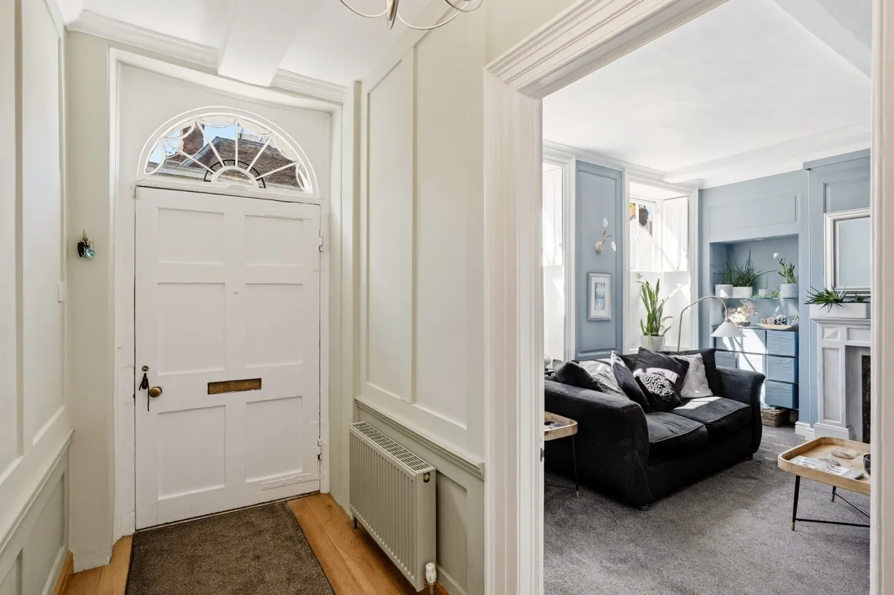 West Stockwell Street, Dutch Quarter, CO1, photo 6