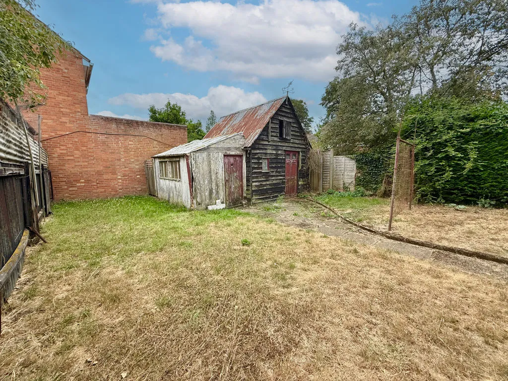 Stewkley Road, Wing LU7 0NJ, photo 11