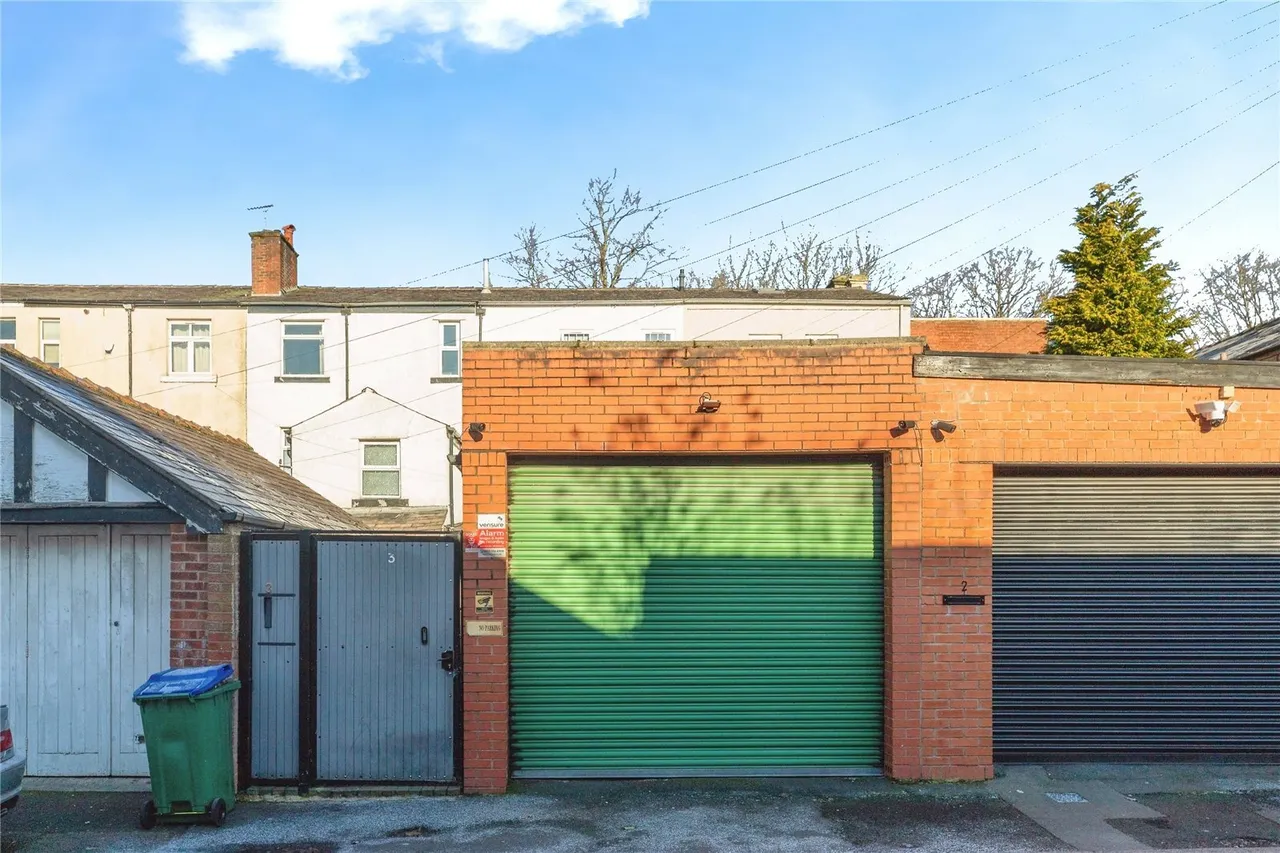 Kilnerdeyne Terrace, Rochdale, OL16, photo 26
