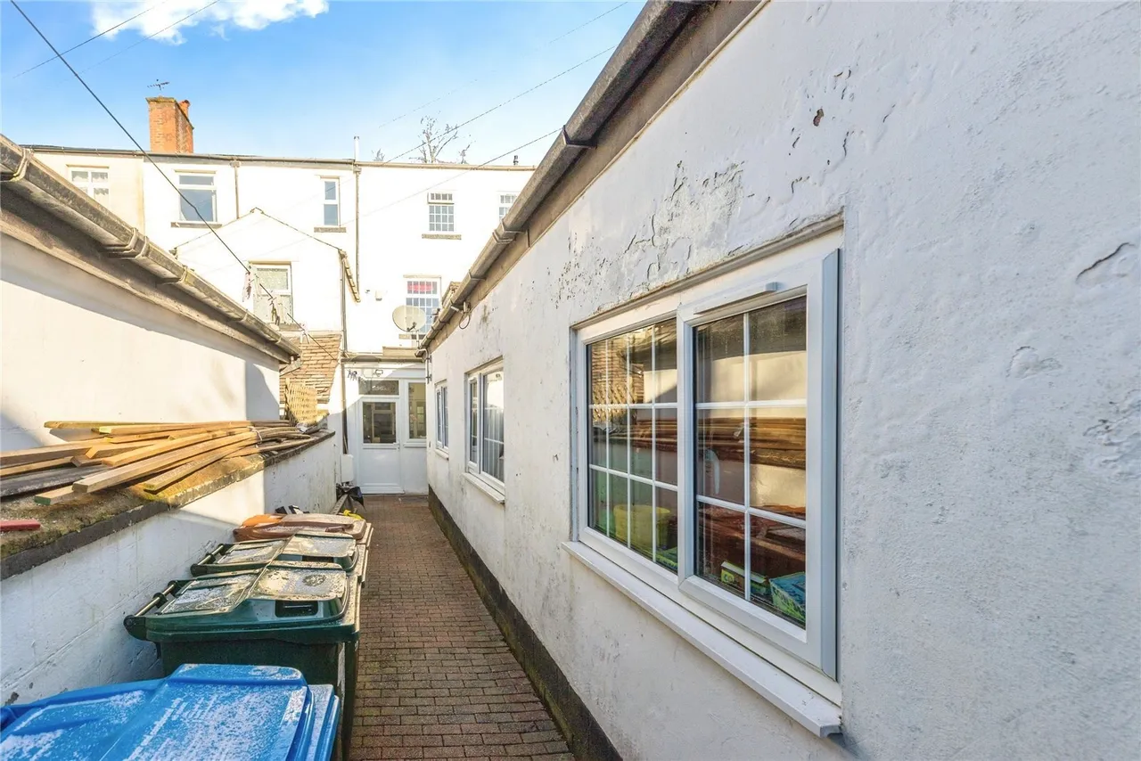 Kilnerdeyne Terrace, Rochdale, OL16, photo 20