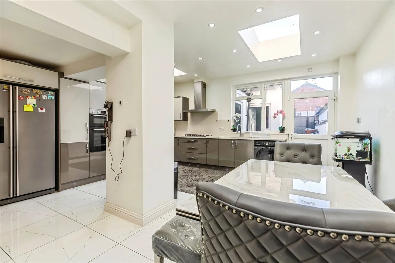 Kilnerdeyne Terrace, Rochdale, OL16, photo 9