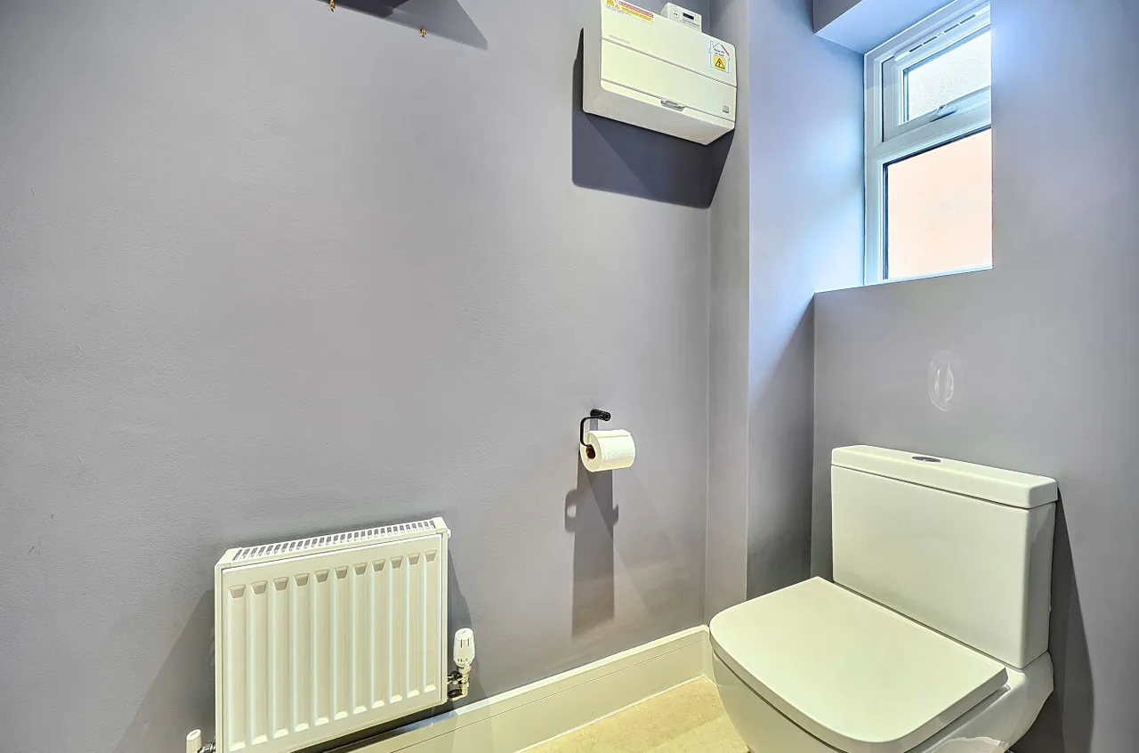 West End Road, West End, SO18, photo 10