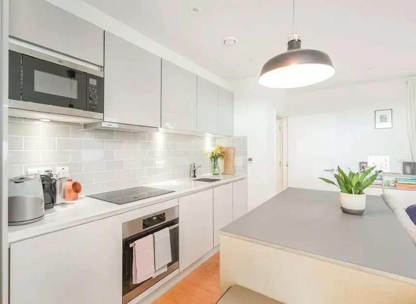 Cowleaze Road, Kingston Upon Thames, KT2, photo 4