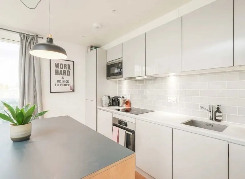 Cowleaze Road, Kingston Upon Thames, KT2, photo 3