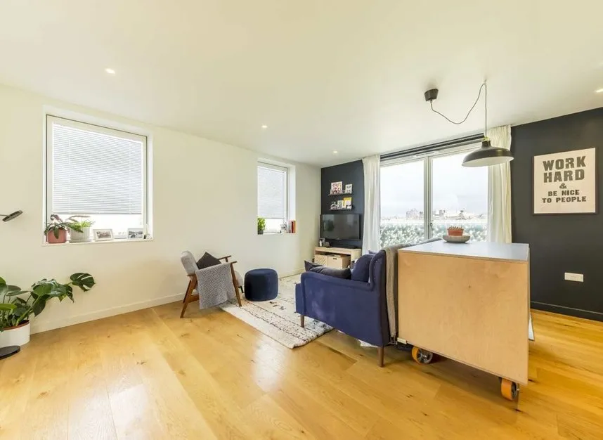 Cowleaze Road, Kingston Upon Thames, KT2, photo 2