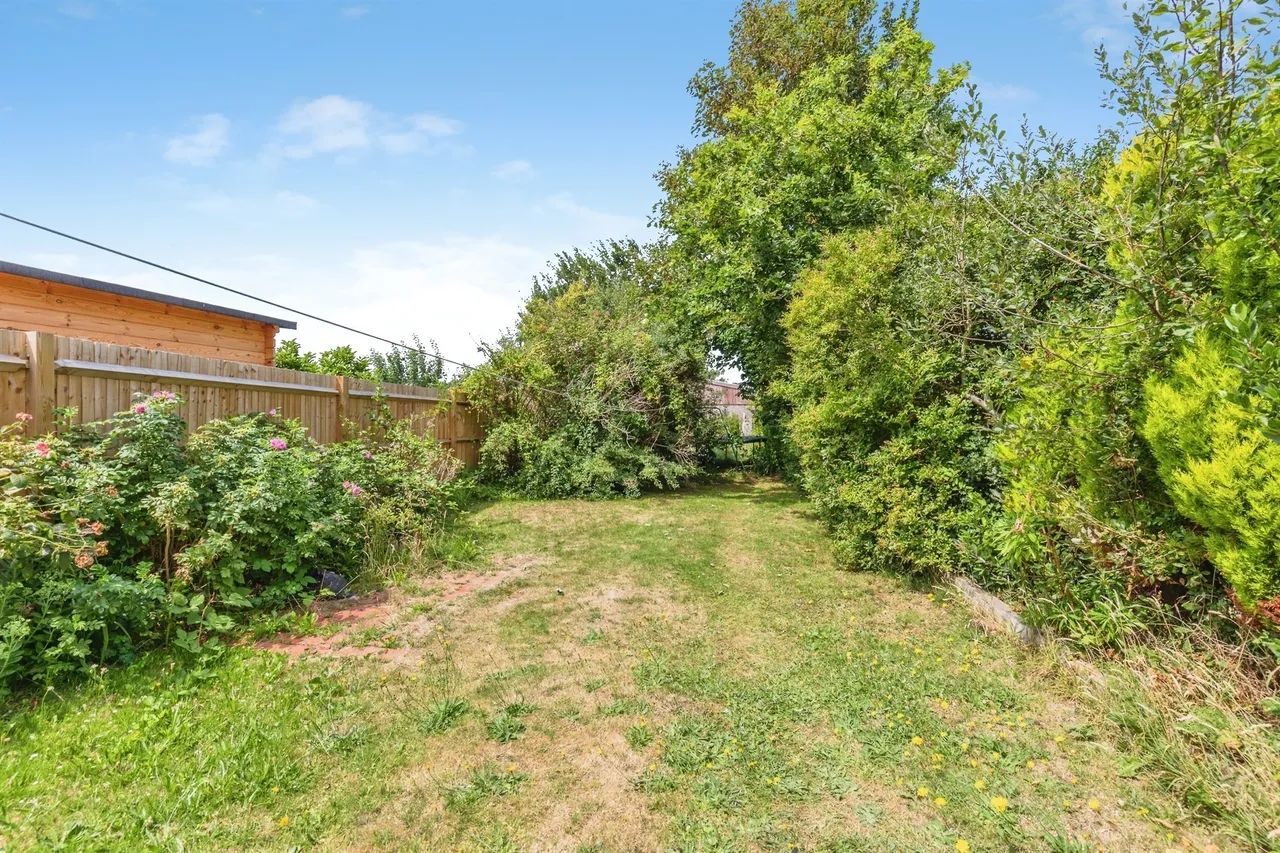 Bexhill Road, St. Leonards-On-Sea, photo 8