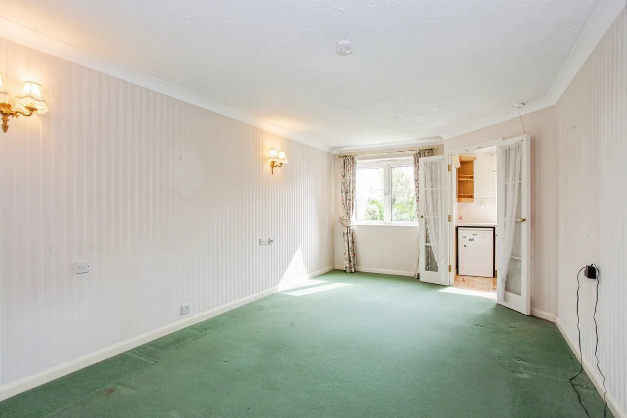 Station Road, Thorpe Bay, Essex, SS1, photo 13