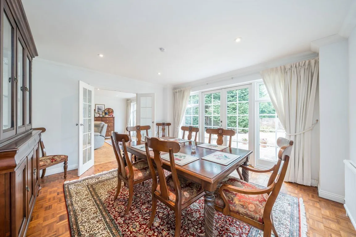Fairacres, Cobham, KT11, photo 4