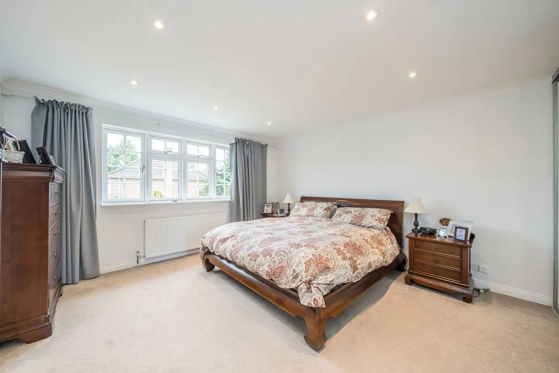 Fairacres, Cobham, KT11, photo 7