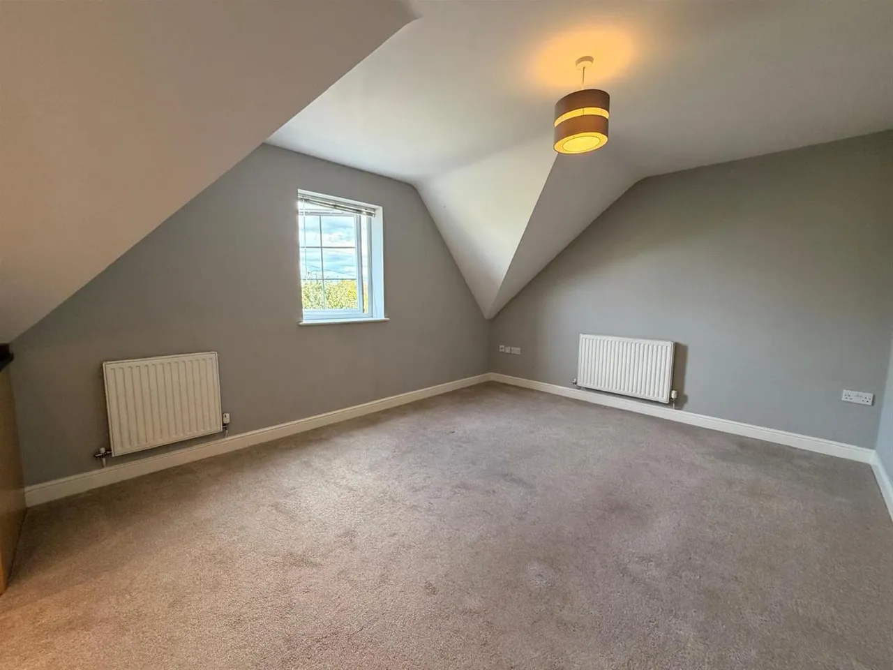 Evesham Road, Redditch, photo 3