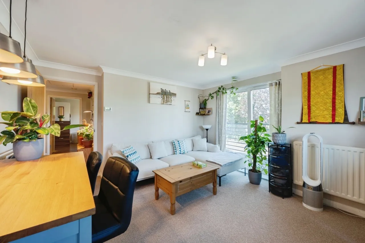 Buffers Lane, Leatherhead, KT22, photo 13