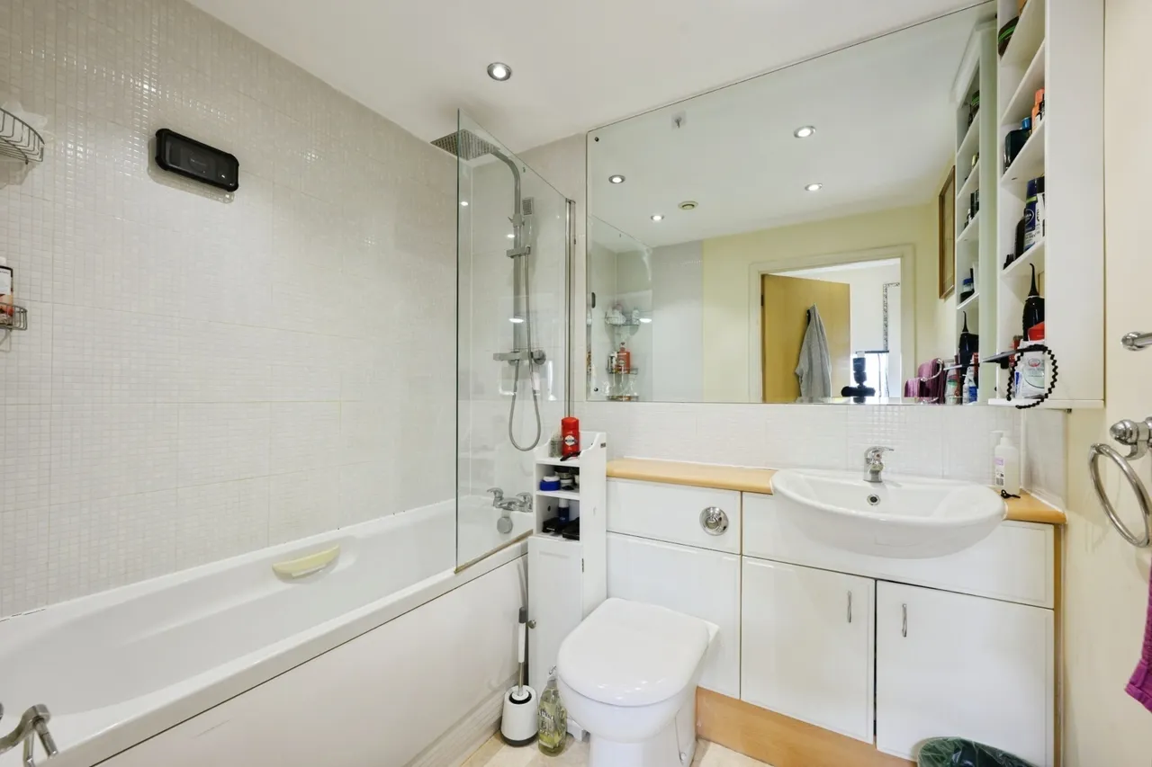 Buffers Lane, Leatherhead, KT22, photo 8
