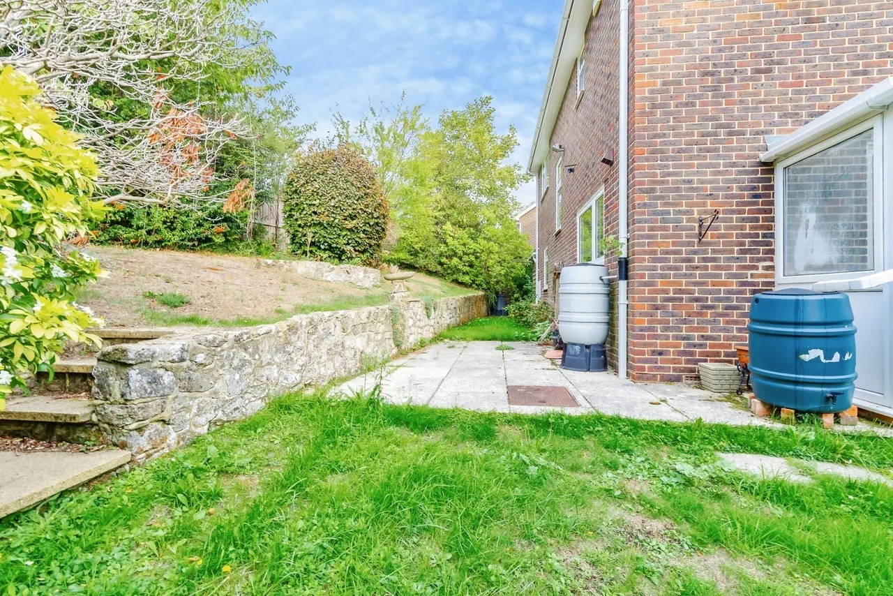 St. Marys Close, Pulborough, RH20, photo 7