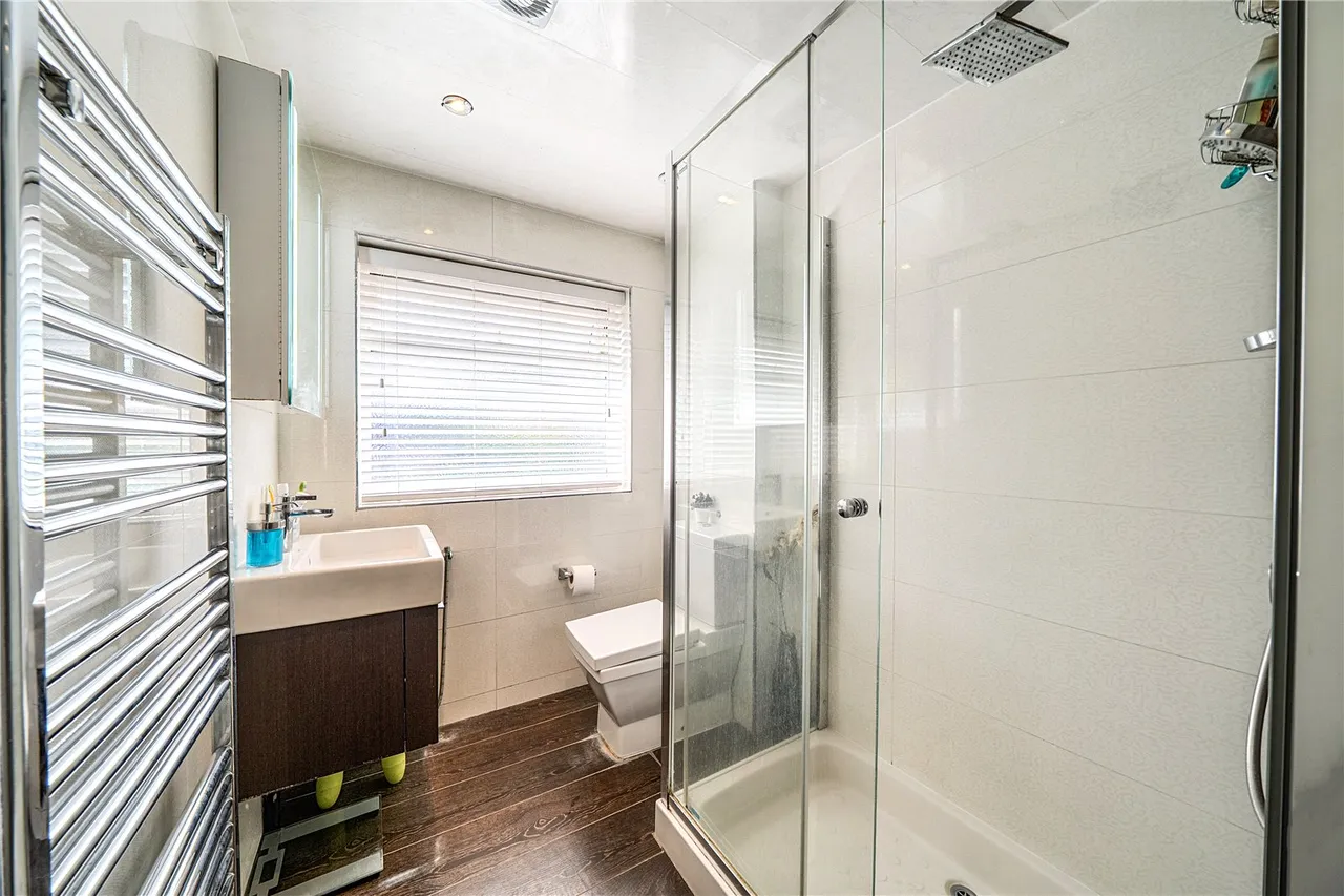 Brookdene Drive, Northwood, HA6, photo 15