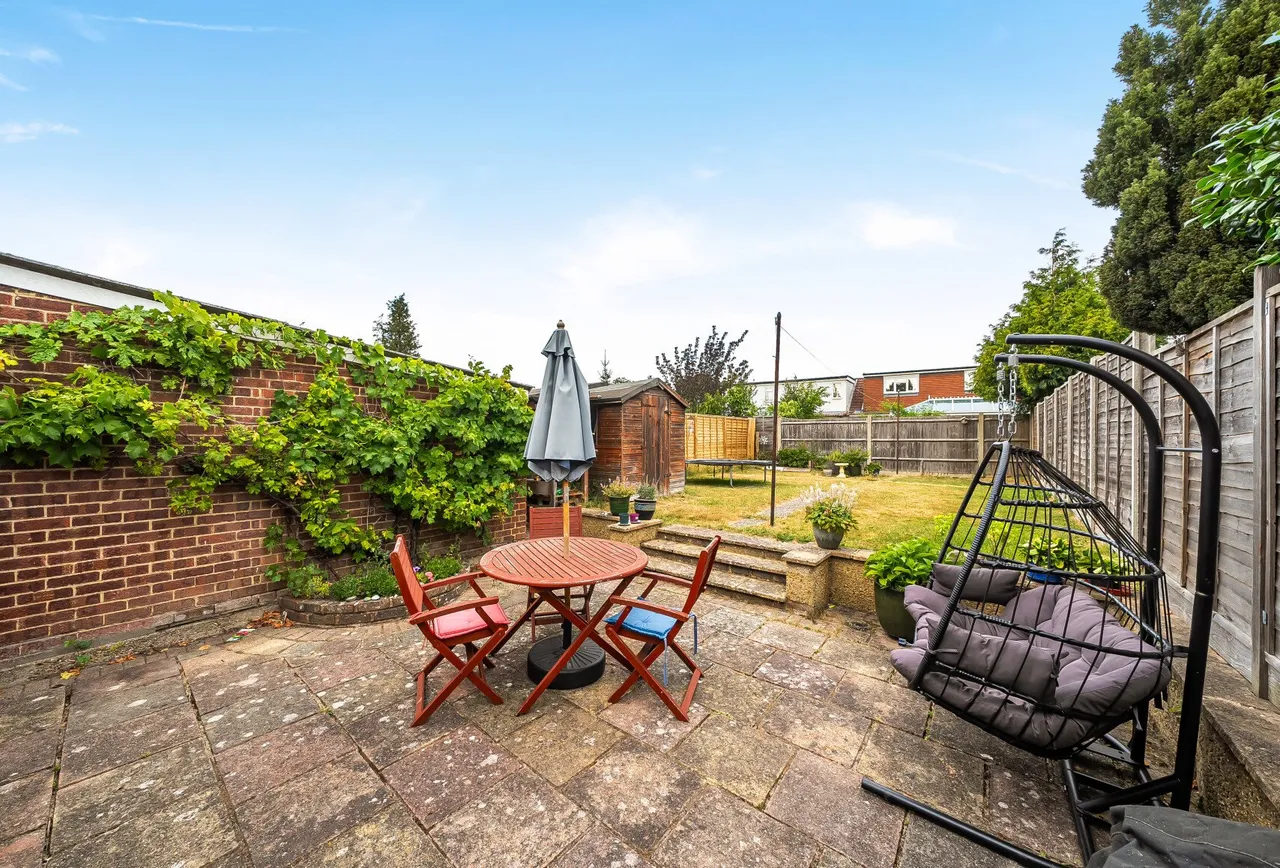 Emlyn Road, Horley, RH6 8RX, photo 8