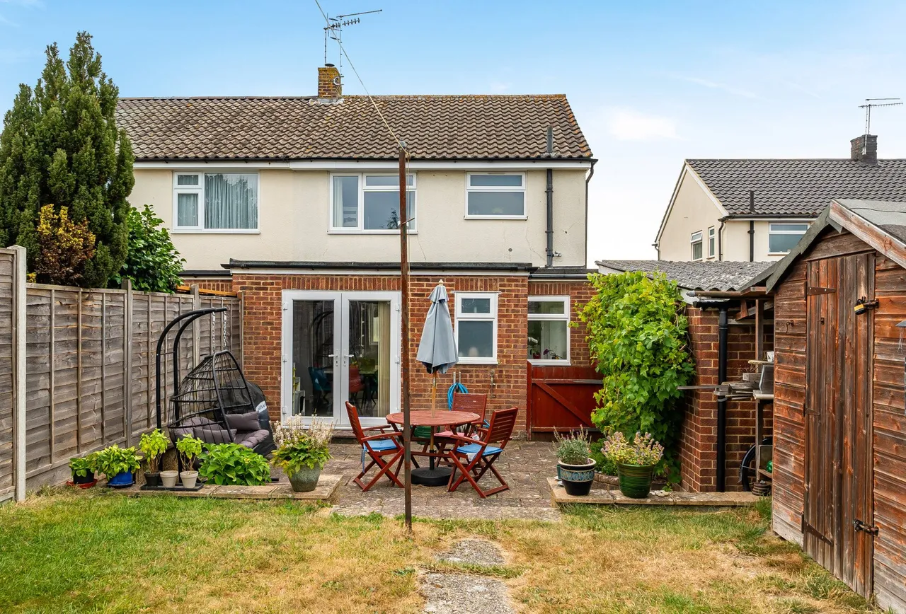 Emlyn Road, Horley, RH6 8RX, photo 17