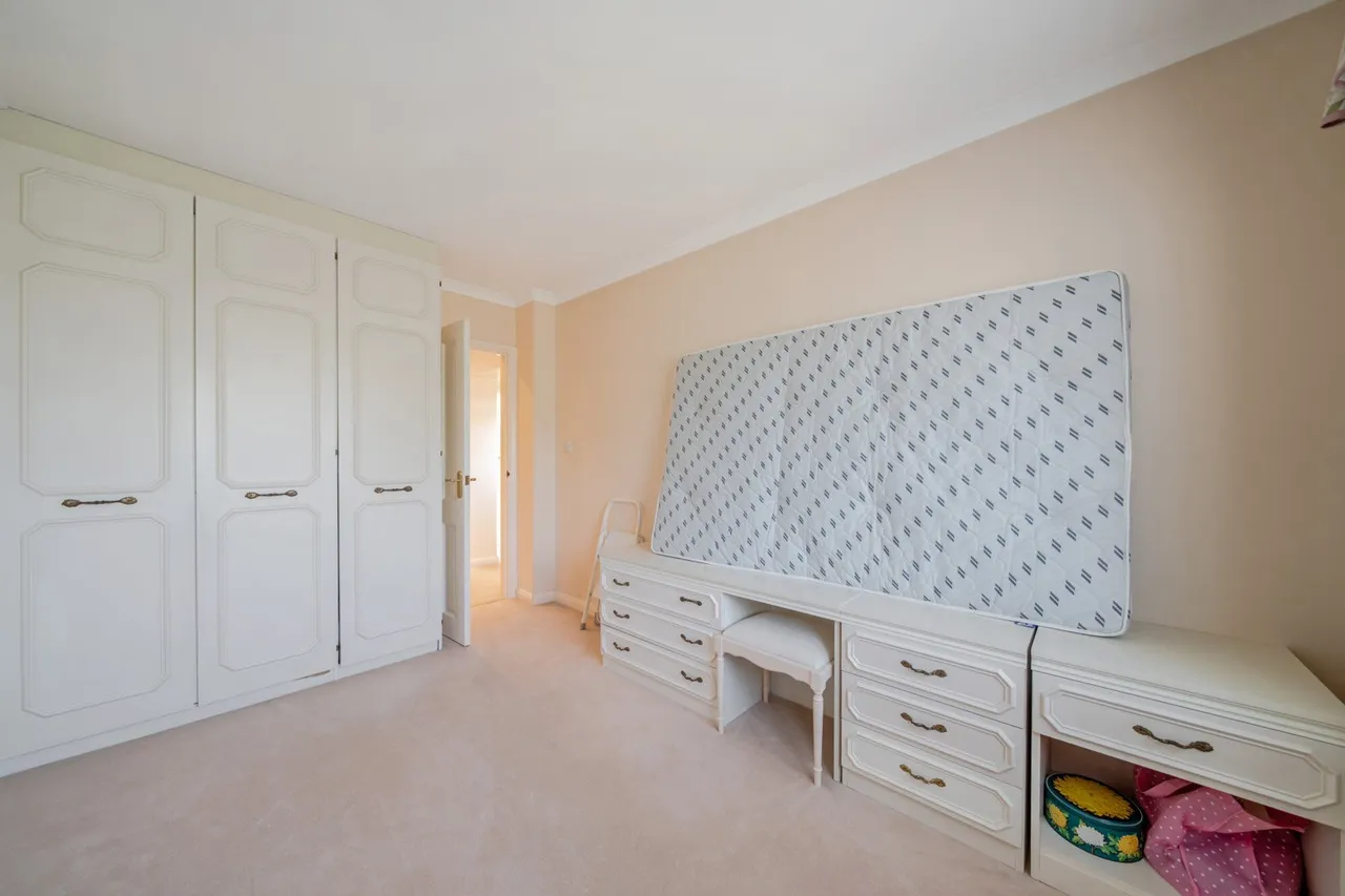 Sheldon Road, DA7, photo 18
