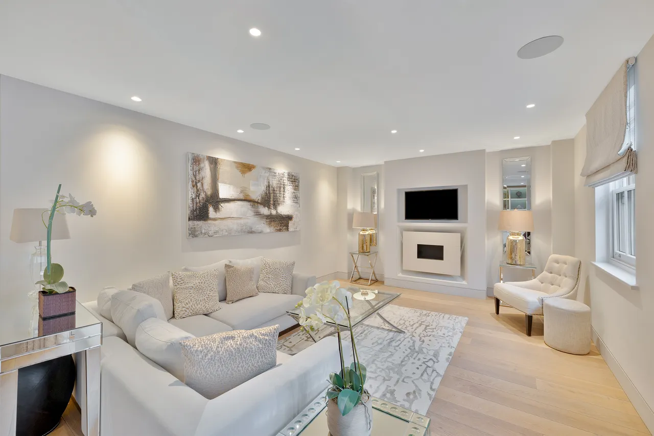 Pavilion Road, Knightsbridge, London, photo 8