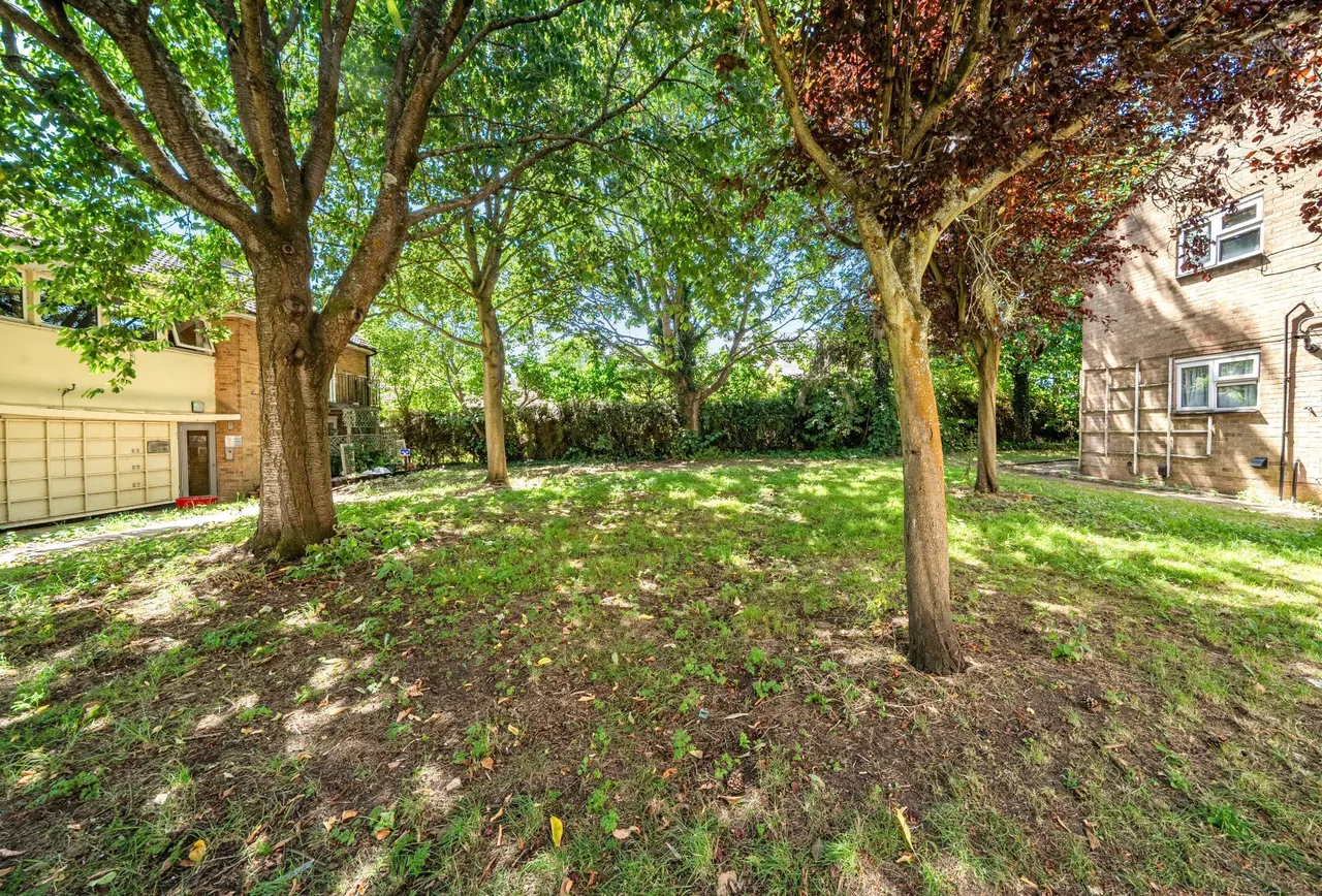 Barton Road, Oxfordshire, Headington, OX3 9JE, photo 8
