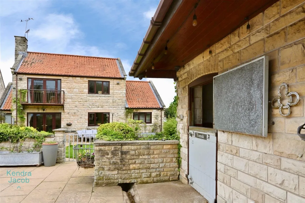 Lindrick Road, Woodsetts, photo 2