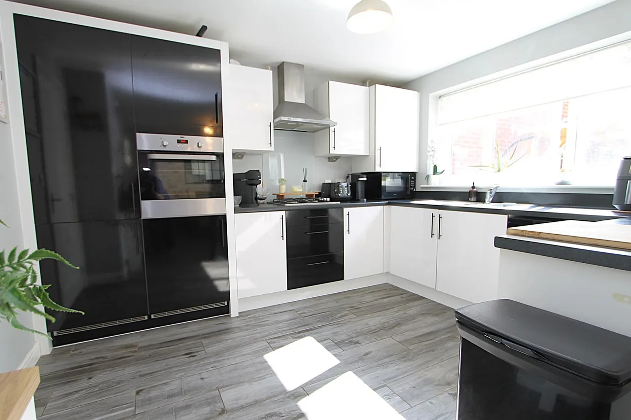 Greatwich Way, Kidderminster, photo 5