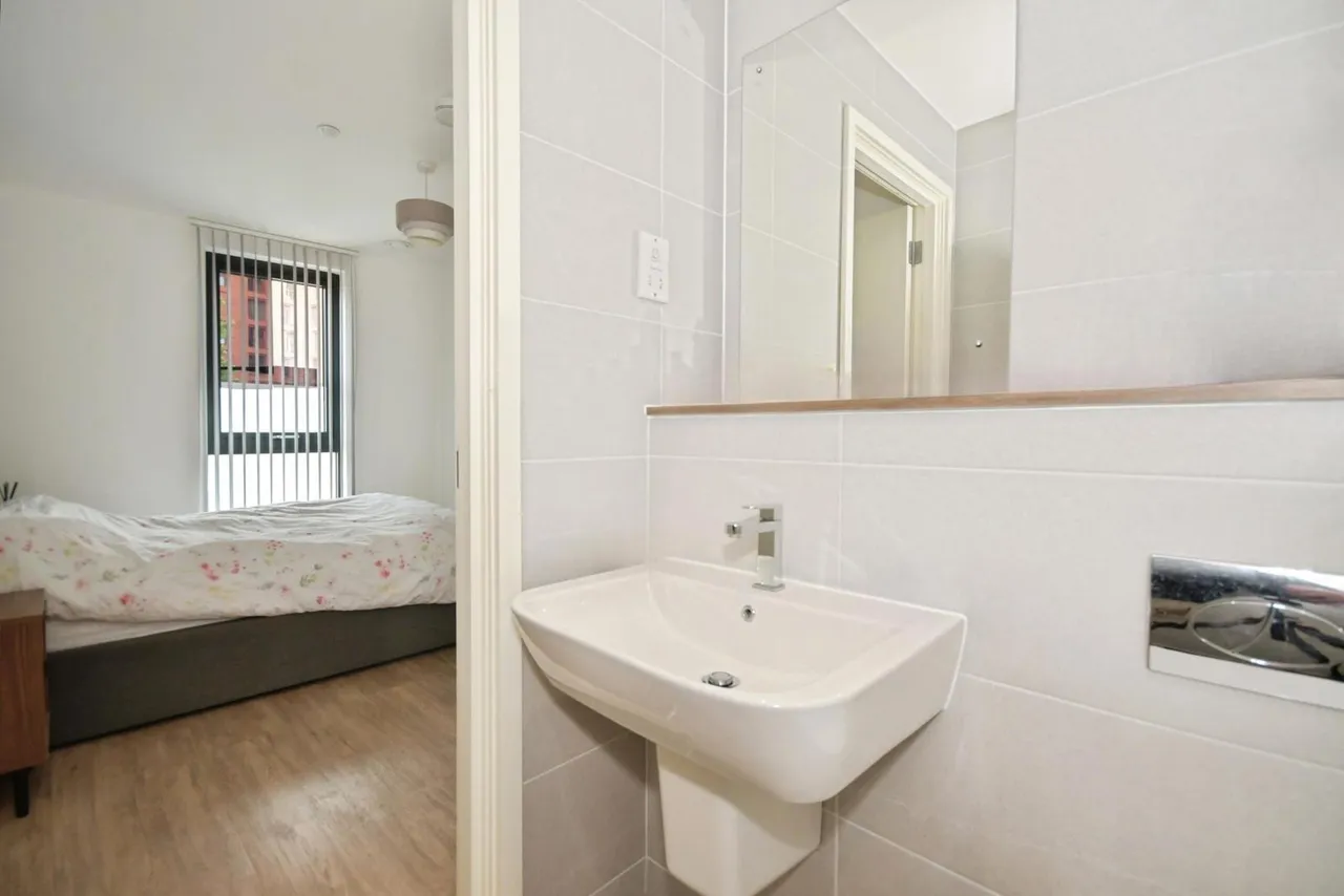 Cotton Street, Sheffield, S3, photo 8