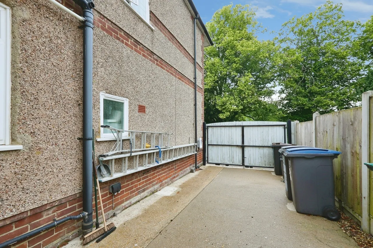 Lewisham Road, River, Kent, CT17, photo 16