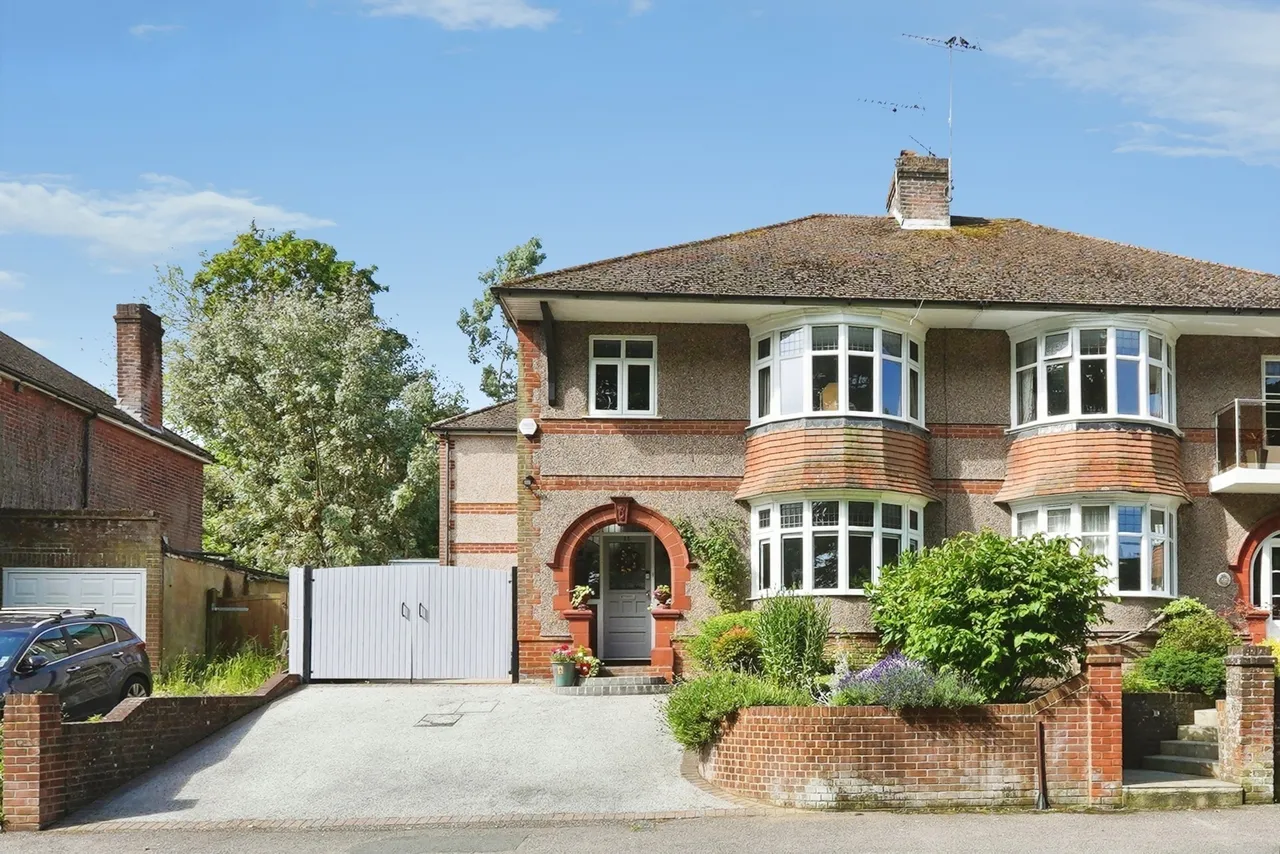 4 bed house for sale — Lewisham Road, River, Kent, CT17