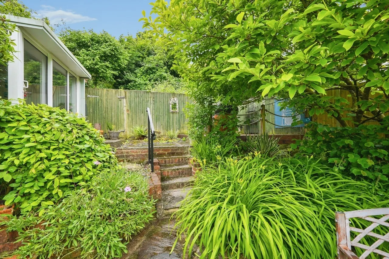 Lewisham Road, River, Kent, CT17, photo 12