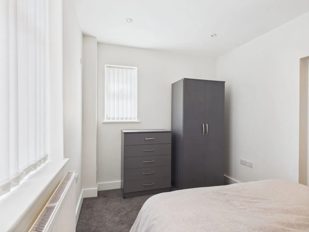 Bradford Road, Manchester, M40, photo 13