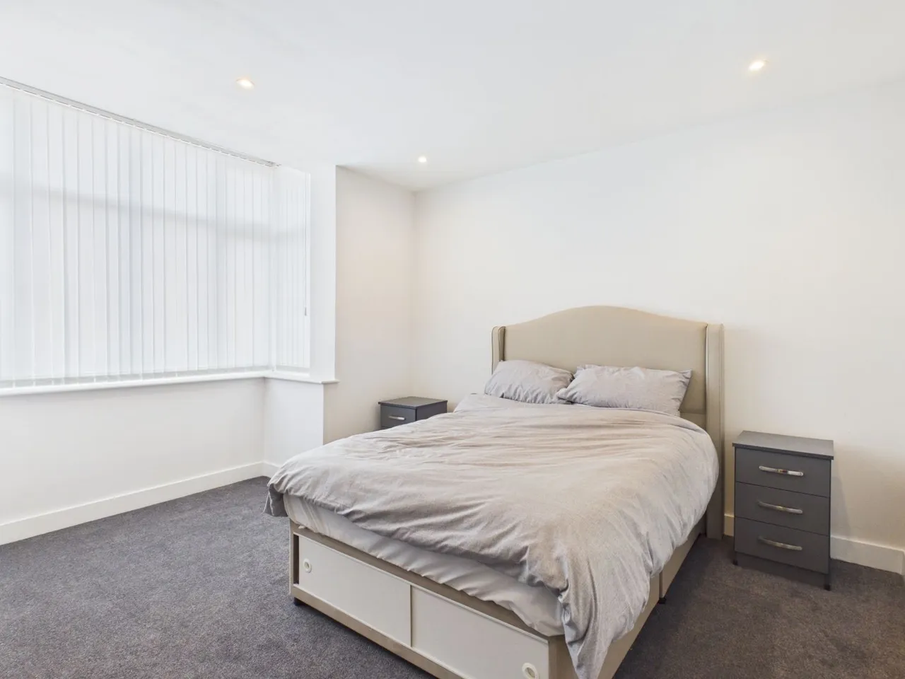 Bradford Road, Manchester, M40, photo 10
