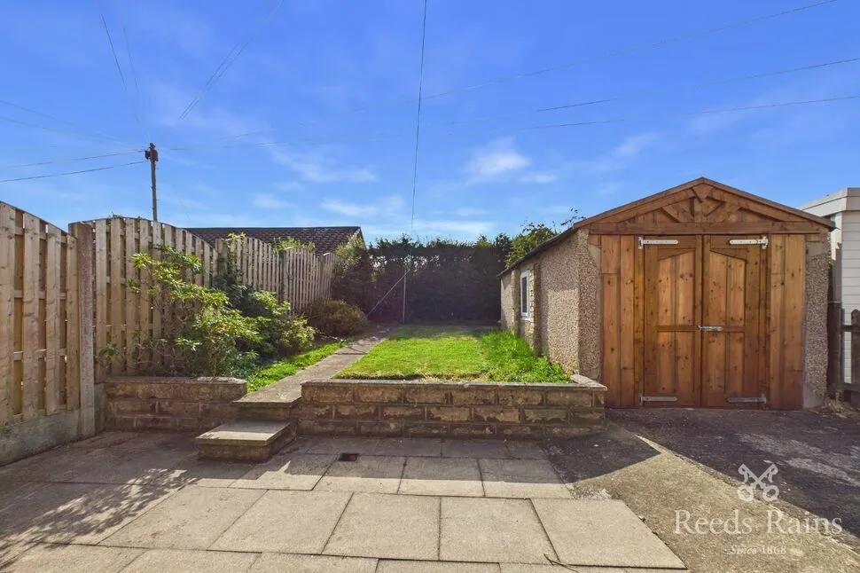 Greenton Avenue, Scholes, West Yorkshire, BD19, photo 6