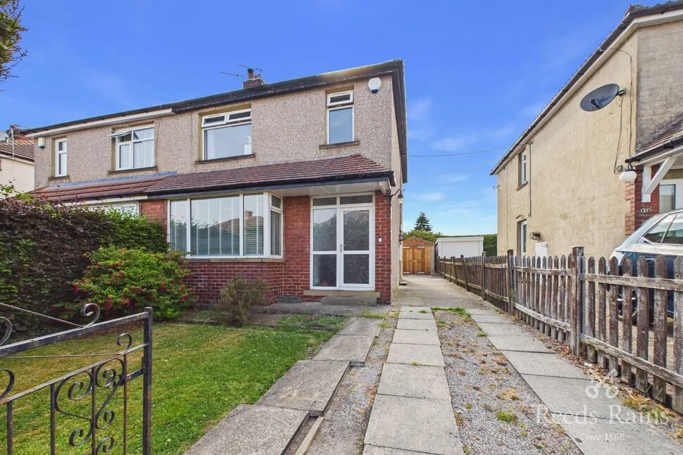 Greenton Avenue, Scholes, West Yorkshire, BD19, photo 2