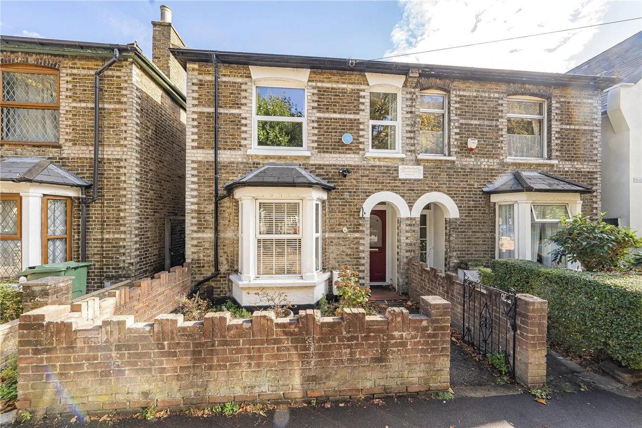3 bed house for sale, Colham Avenue, Yiewsley, UB7